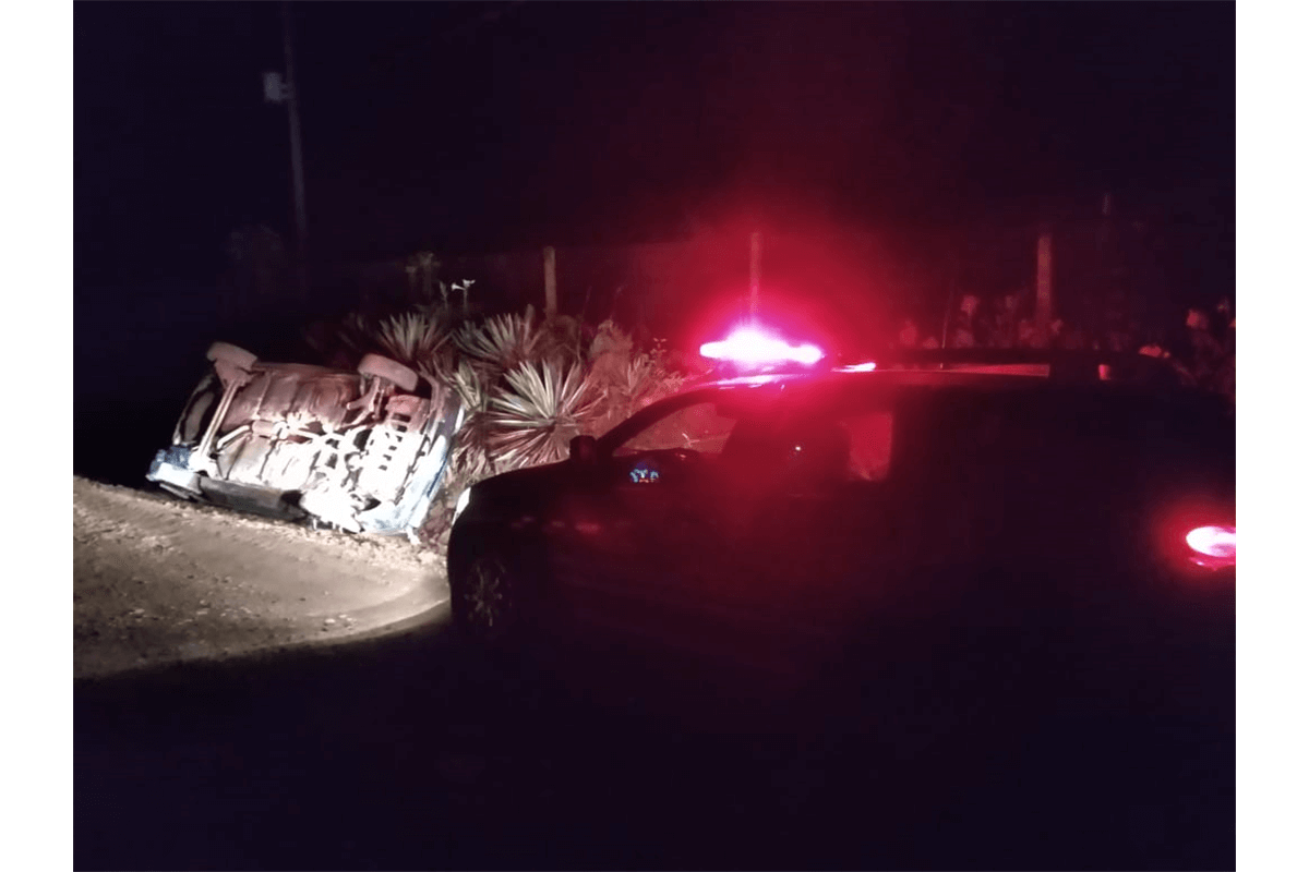 BM de Agudo prende indivíduos após capotamento de veículo