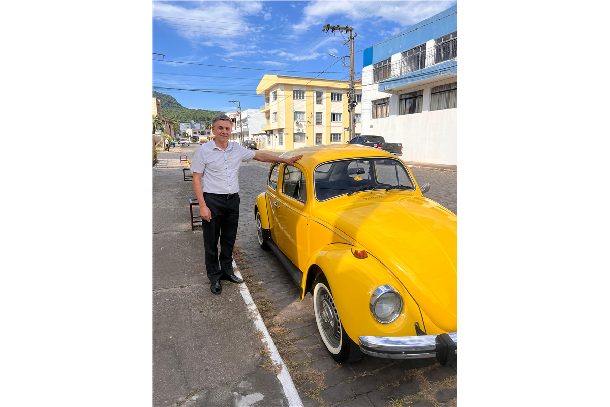 Paixão que não sai de linha: o Fusca que acompanha parte da vida de Adair Ruviaro